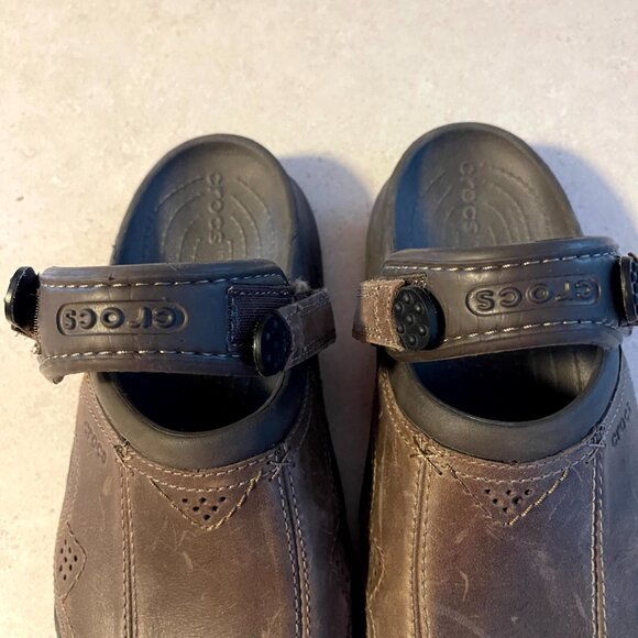 Crocs Swiftwater Leather Sandals Men's Size 7 Brown - Picture 2 of 11